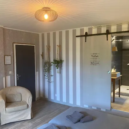 La Cheneraie D'hotes-b&b Bed and Breakfast