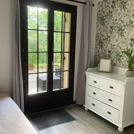 La Cheneraie D'hotes-b&b 3*